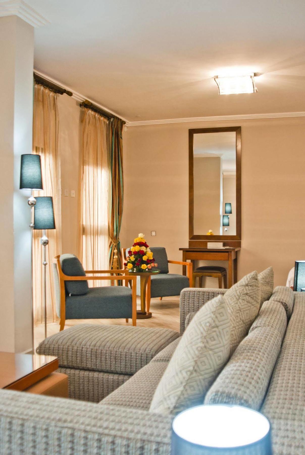 South Star International Hotel Awassa Kültér fotó